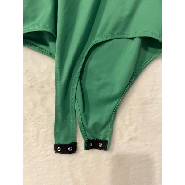 Live in the Moment Green Square Neck Tank Bodysuit Snap Closure‎ Medium - Image 5