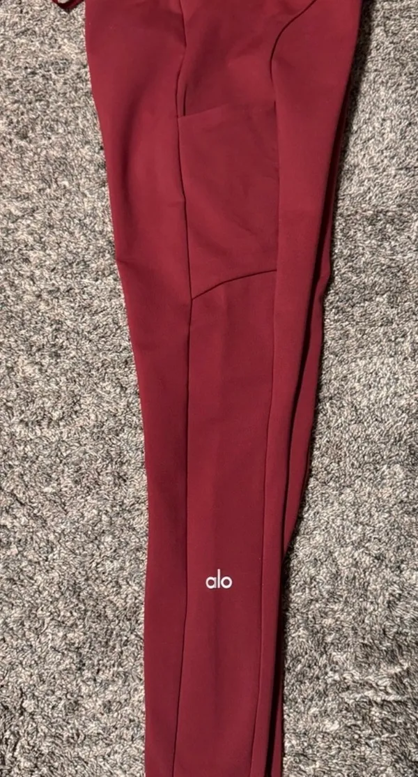 Alo Yoga Leggings - Image 7