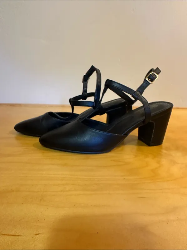 Amazon Black Strappy Block Heel Slingback Black Pumps Size 7 - Image 2