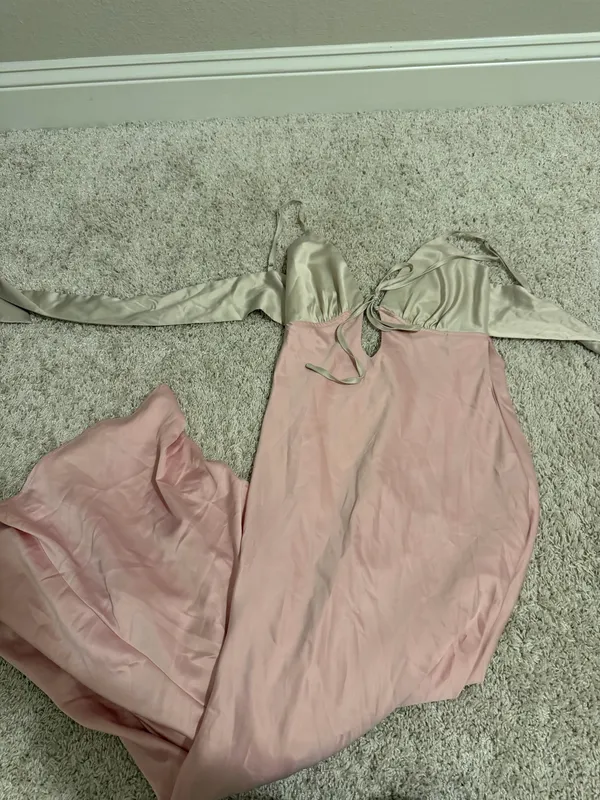 Selfie Leslie Dress - Image 2