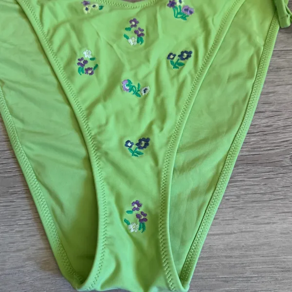 Aerie Lime Green Floral Embroidered Cheekiest Side Tie Bikini Bottom Large‎ L - Image 2