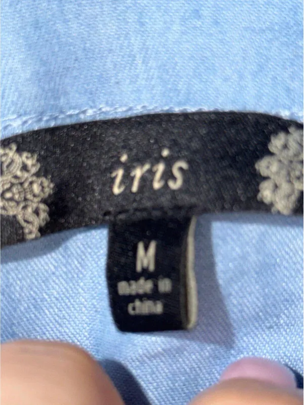 Iris Light Blue Off Shoulder Top Size Medium - Image 6