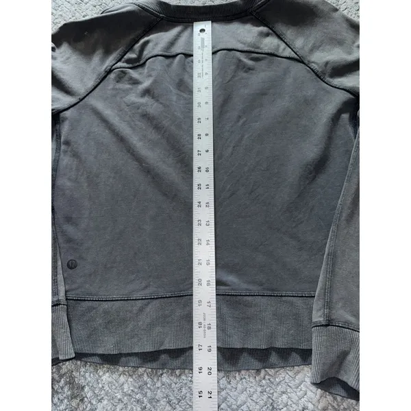 Lululemon Women's Loop Back Crew Pullover Cropped Sweatshirt Gray Size 6 - Image 6
