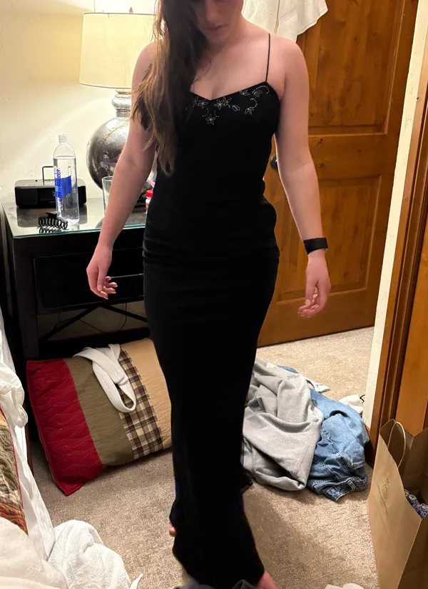 Black dress Size 6 - Image 5