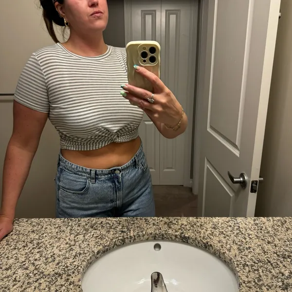 Women's light grey & white striped cropped tee Size L - Image 6