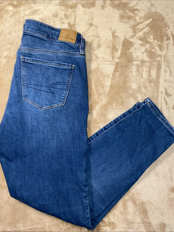American Eagle Outfitters Women's Skinny Jeans in Dark Blue Denim - Image 2