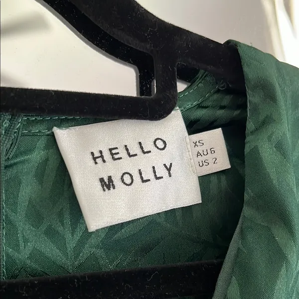 Hello Molly Green Sheath Dress with Puff Sleeves - Image 2