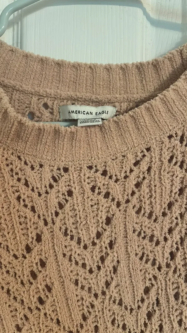 American Eagle Cropped Sweater - Image 2