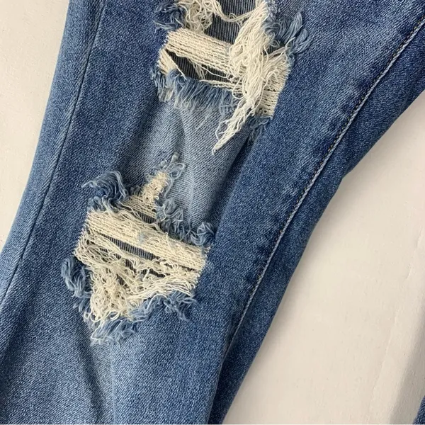 Judy Blue size 16 W Ulta distressed boyfriend fit Ripped Skinny Jeans denim - Image 9