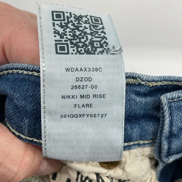 True Religion Nikki Mid Rise‎ Flare Jeans Women Size 26 Blue Denim Y2K - Image 7