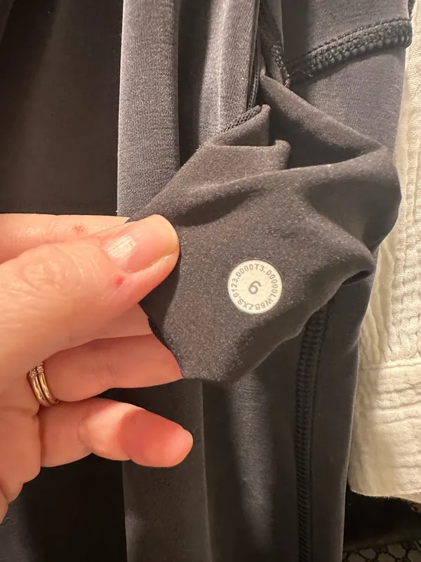 Lululemon Softstreme Capri - Image 5