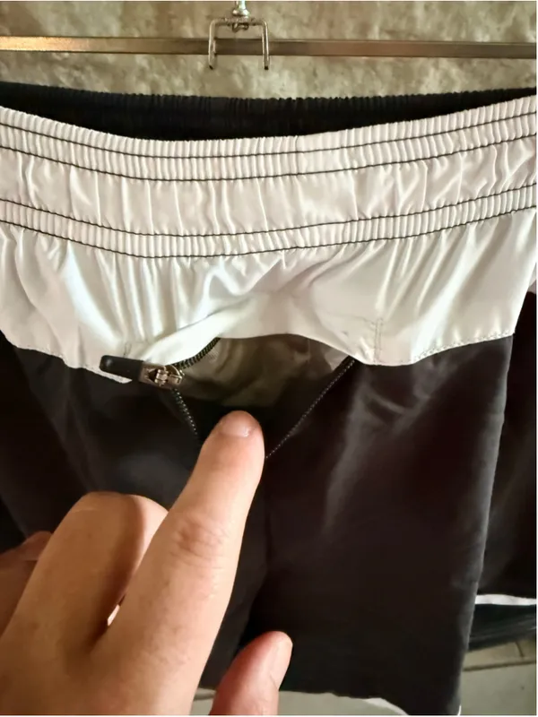 Women's Nike Dri-Fit Athletic Shorts Size M Black and White - Image 4