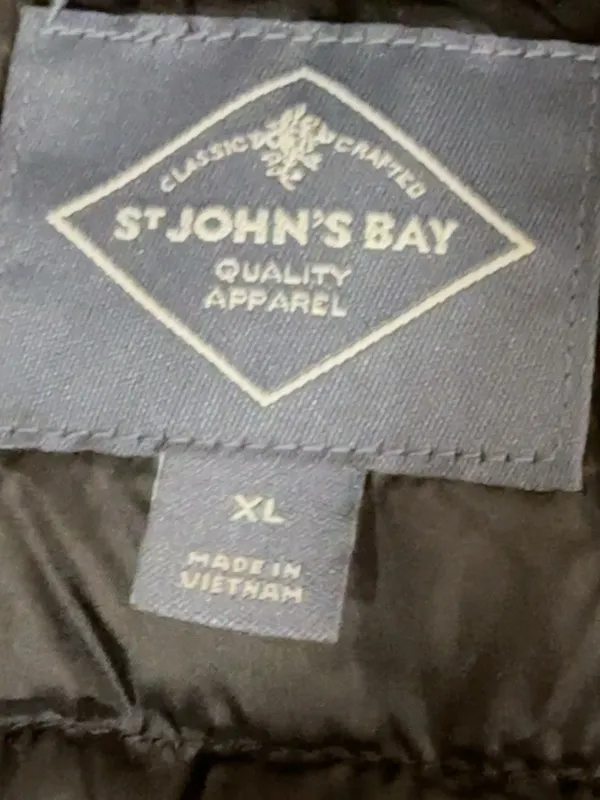 St. John’s Bay Women’s Black Quilted Lightweight Puffer Jacket Size XL - Image 7