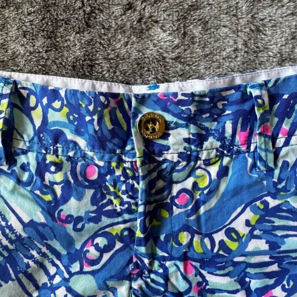 Lilly Pulitzer The Walsh Shorts Sz 2 - Image 4