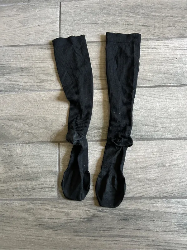 Classic Black Knee - Image 2