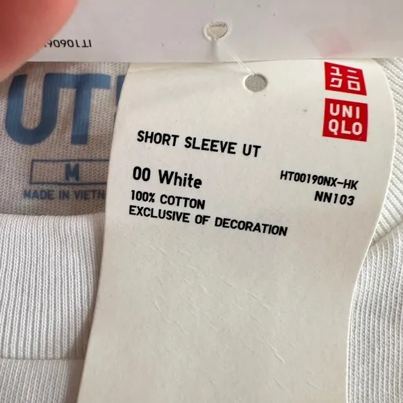Uniqlo UT Disney Mickey Mouse Pocket T-Shirt White Women Medium NWT Embroidered‎ - Image 7