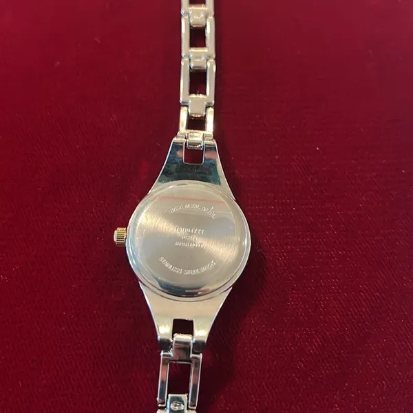 Vintage Silver Ladies Watch - Image 2