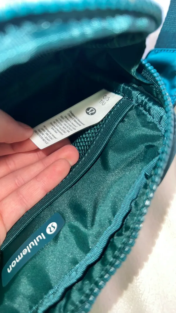 Lululemon Belt Bag - Image 3