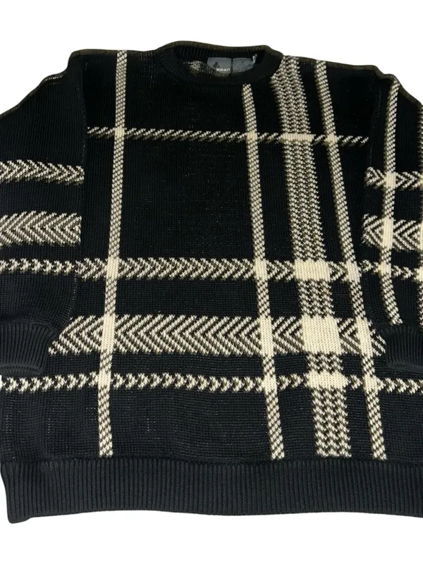 Vintage Lizwear Plaid Crewneck Sweater in Black and white - Image 2