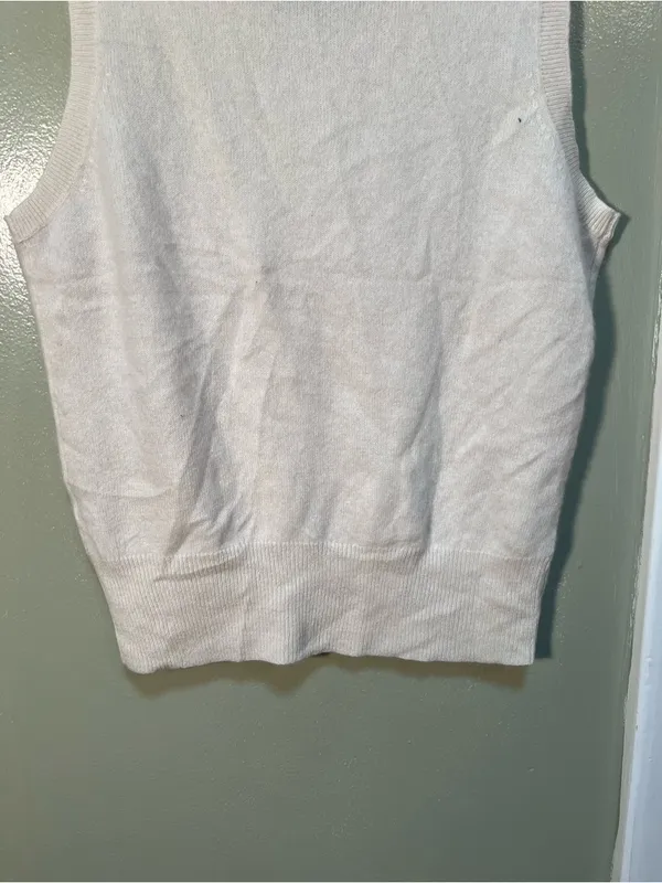 Women's Sleeveless Sweater Scoop Neck Cream White Banded Hem Semi-Sheer Very Sof - Image 6