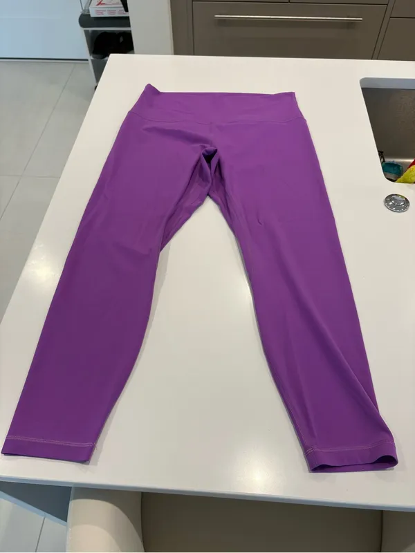 Lululemon Unlimit High-Rise Purple Nulu Yoga Leggings size 12, W5DRIS. - Image 3