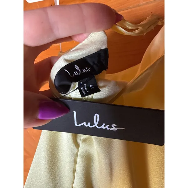 NWT Lulus Signature Elegance Pale Yellow Satin One-Shoulder Maxi Dress Gala Sz S - Image 7