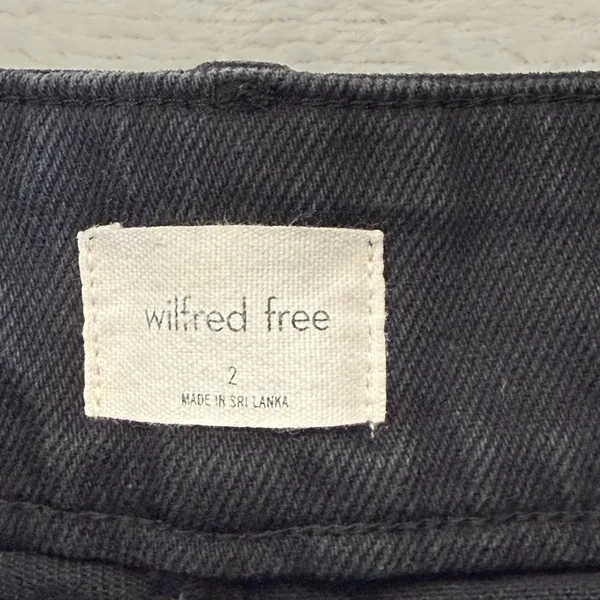 Wilfred Free Aritzia Black Modern Cargo Pants High Rise Tapered Size 2 - Image 2