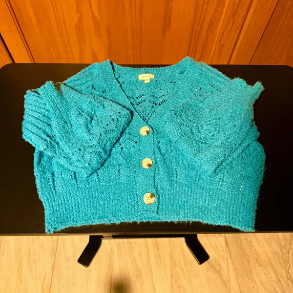 Debut Large‎ Teal Blue Pointelle Knit Cropped Cardigan Sweater V-Neck - Image 2