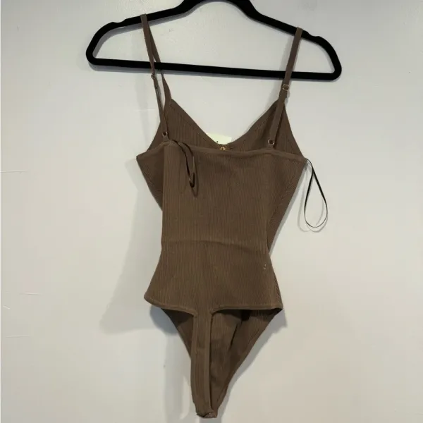 NWT brown‎ button contour bodysuit love tree - Image 4