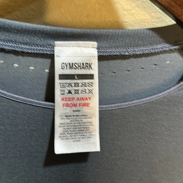 Gymshark large crop long sleeve seamless tee - Image 3