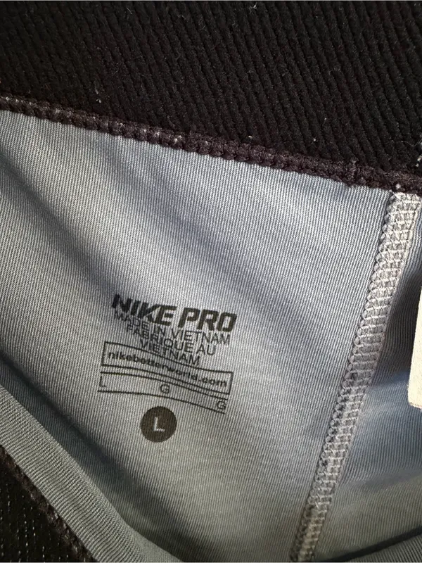 Nike Pro Gray and Black Polka Dot Bike Shorts Large - Image 5