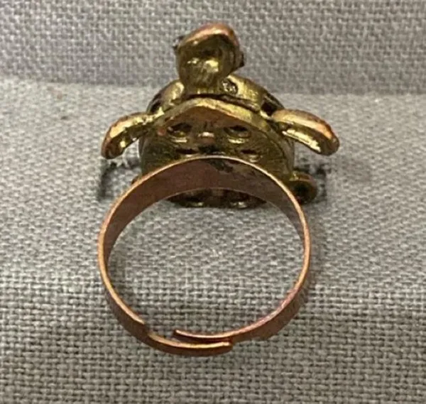 Vintage Bronze Turtle with Rhinestones Expansion Ring - size 7. can have bigger fingers to fit. Beautiful & fun conversation piece. Feet & tail move. Gently warn & Excellent condition. None smoking home. priced to sell at as is condition. Don’t like my price, make reasonable offer! And thank you for checking my closet. - Image 5