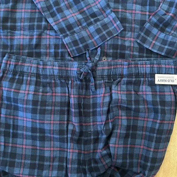 Old Navy Two Piece Pajama Sleepwear, Blue/Red Flannel, Size XXL, NWT - Image 4