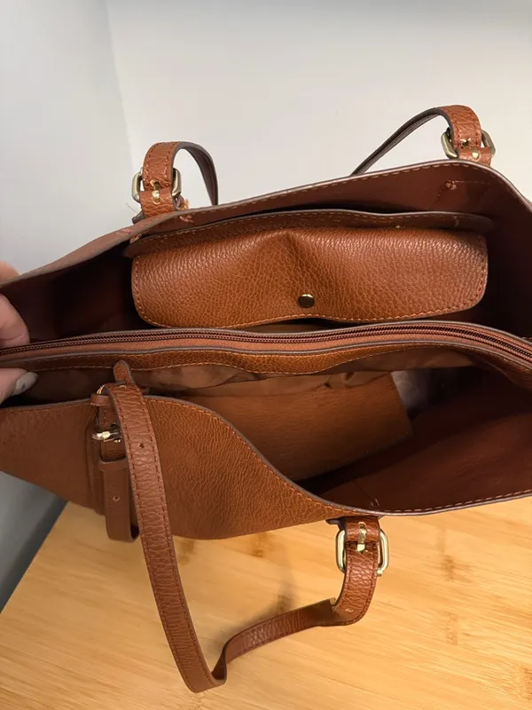 Sondra Roberts Squared Cognac Brown Tote with Gold Buckles Computer Bag or Purse - Image 10