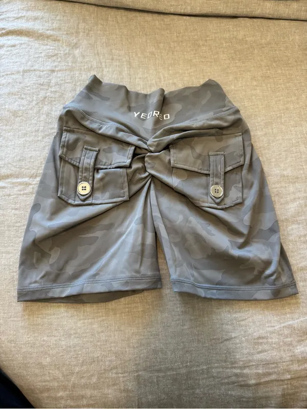 Yeoreo Gray Camo Spandex Cinched Shorts Size XS - Image 2