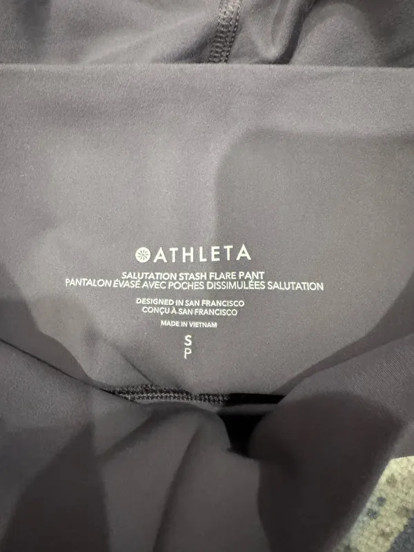 Athleta Salutation Stash Flare Pant Greyish Purple Small - Image 3