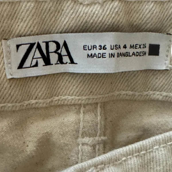Zara Womens Shorts Bleached Spots High-Rise Frayed Hem Off White Denim Size 4 - Image 7
