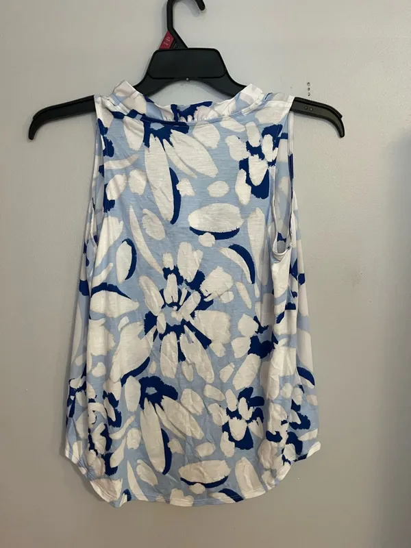 LOFT Blue‎ & White Floral Ruffle-Trim V-Neck Camisole - Image 2