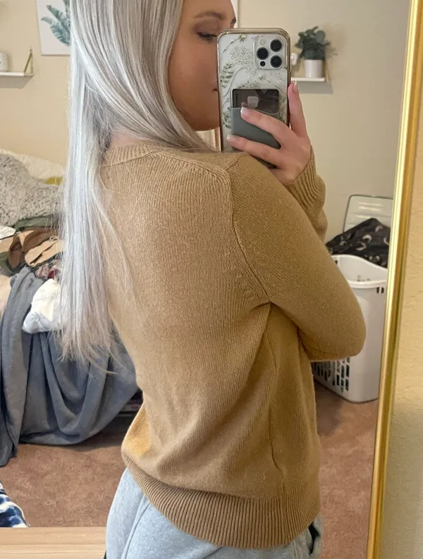 Sweater - Image 2