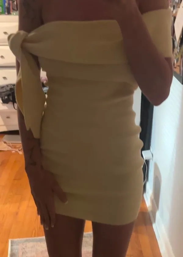 Butter yellow dress Size XS - Image 4