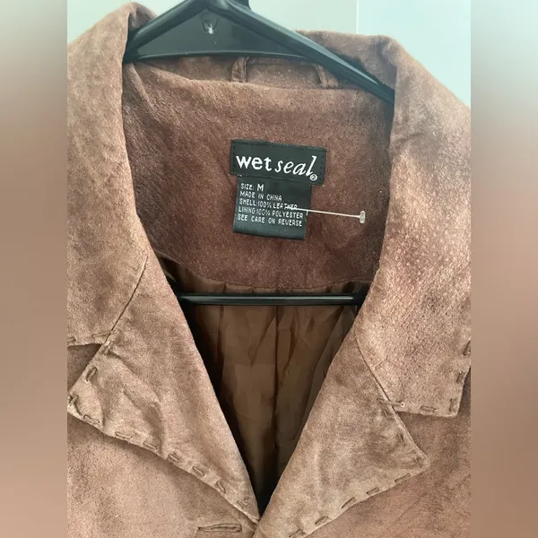 Wet Seal Vintage brown leather jacket size Medium - Image 3