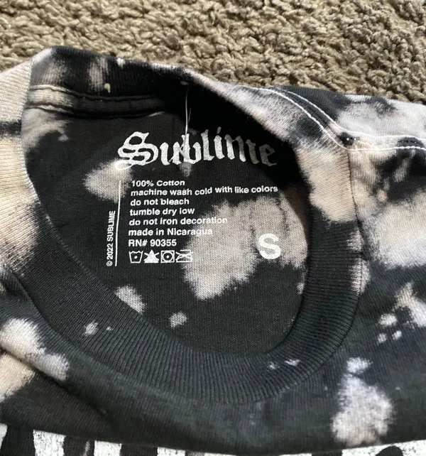 Sublime Black Bleach Tee Size Small - Image 3