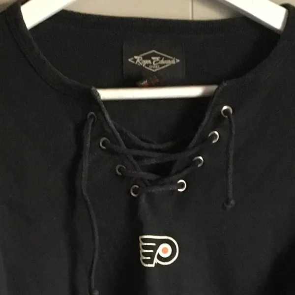 PHILADELPHIA FLYERS NHL Lace Up Ribbed Tiny Fit Top XL - Image 3