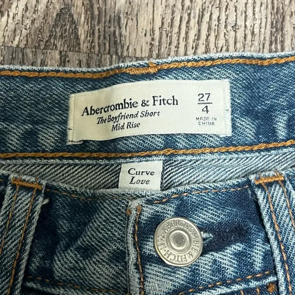 Abercrombie and Fitch the boyfriend short mid rise curve love size 27/4 - Image 2