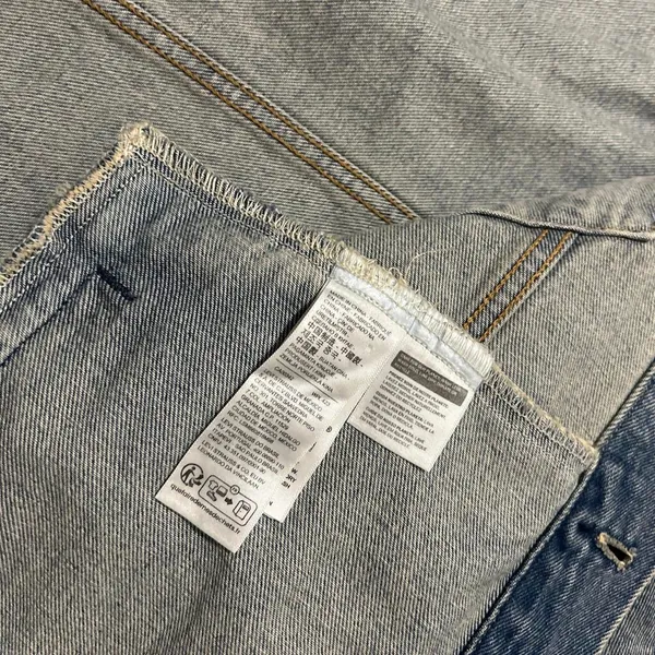 Levi’s denim jacket with embroidery - Image 4