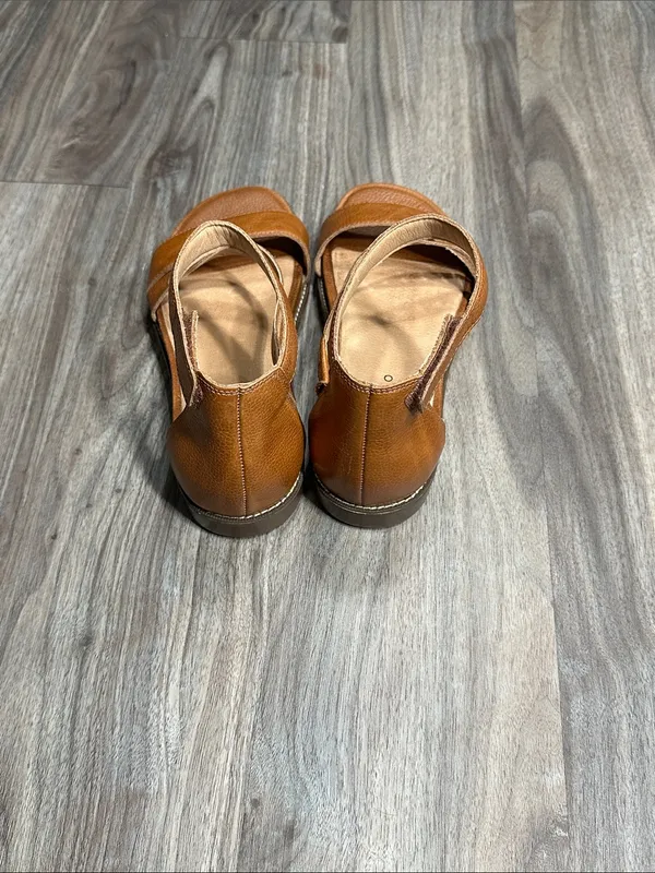 BRIOSO Tan Leather Ankle-Strap Comfort Sandals - Image 6