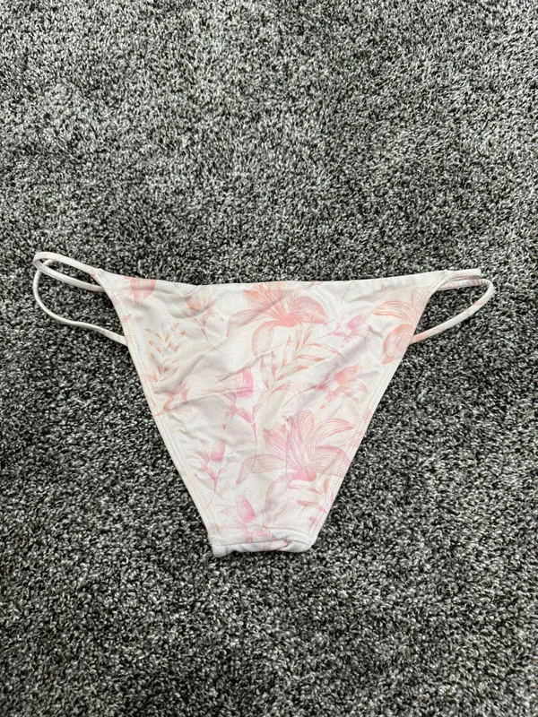 Bikini Bottoms - Image 2
