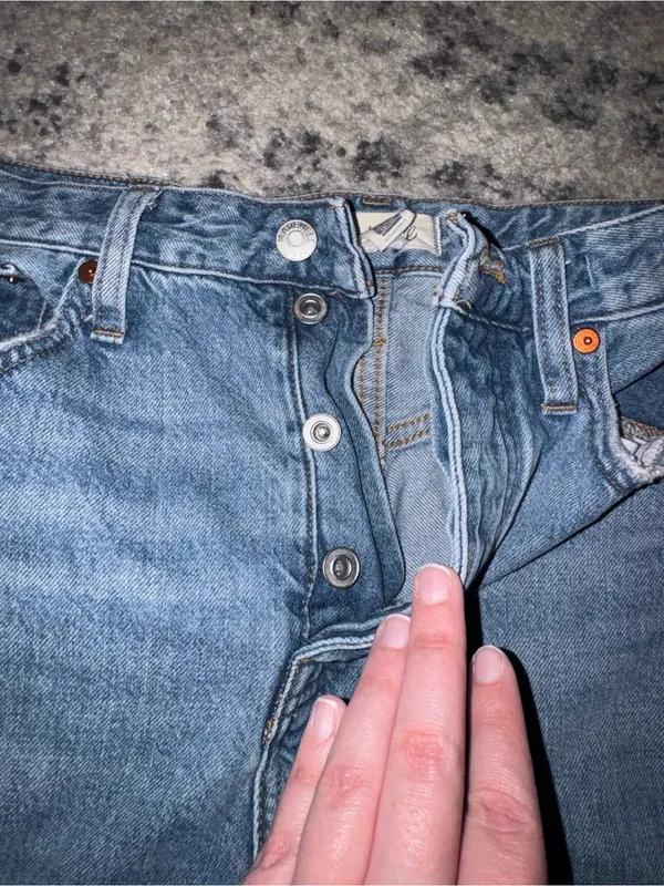 Madewell Light Blue Denim Jeans with Fair Trade Tag - Image 2