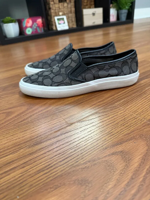 Coach Chrissy slip-on sneakers black signature logo jacquard fabric size 9 - Image 2