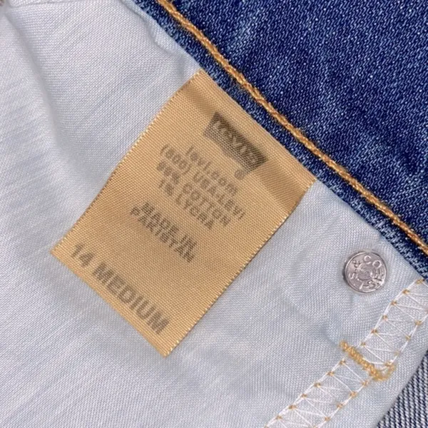 Levi’s 505 straight jeans size 14 medium - Image 5
